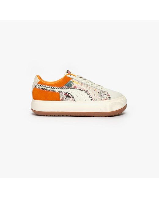 orange platform pumas