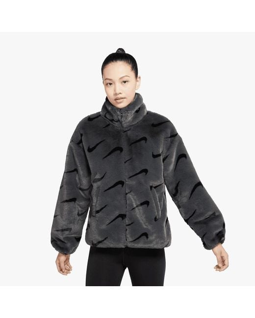 Nike Plush Jacket in Gray | Lyst