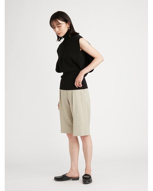 SNIDEL Natural Tuck Slim High Waist Knee Length Shorts