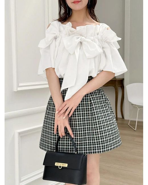 SNIDEL Black Structure Skirt Shorts