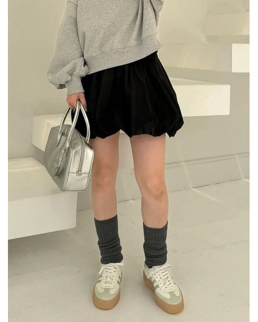 SNIDEL Black Balloon Mini Skirt