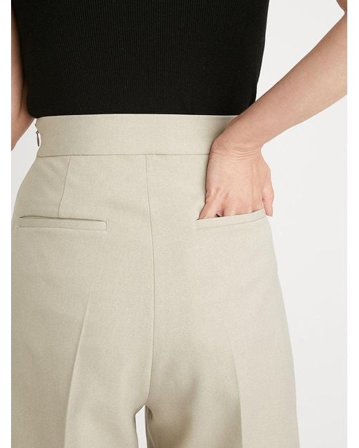SNIDEL Natural Tuck Slim High Waist Knee Length Shorts