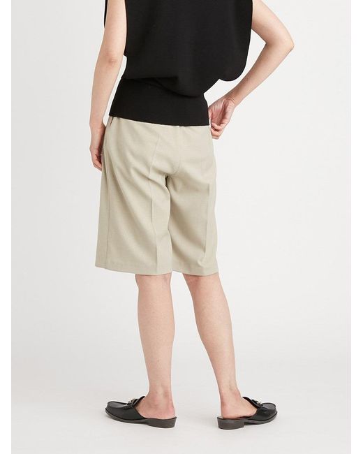 SNIDEL Natural Tuck Slim High Waist Knee Length Shorts