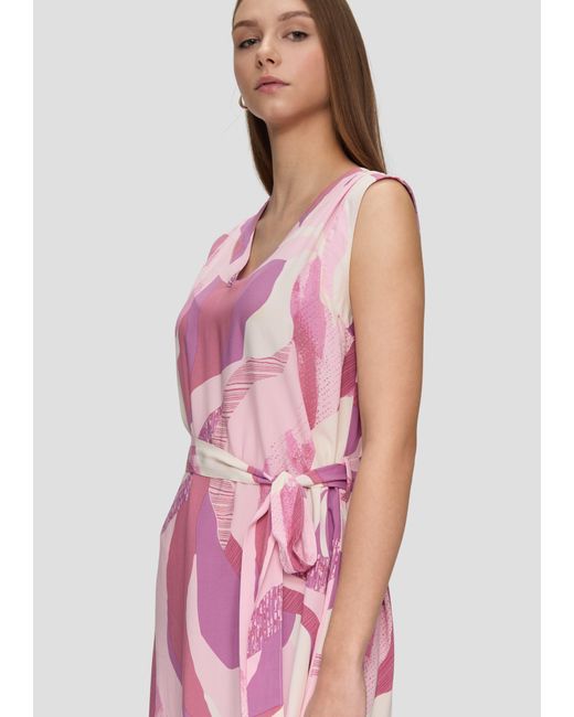 QS Pink Kurzes Kleid mit Stoffgürtel und All-over-Print