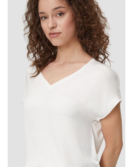 QS White Fabricmix-Shirt im Loose Fit mit V-Ausschnitt