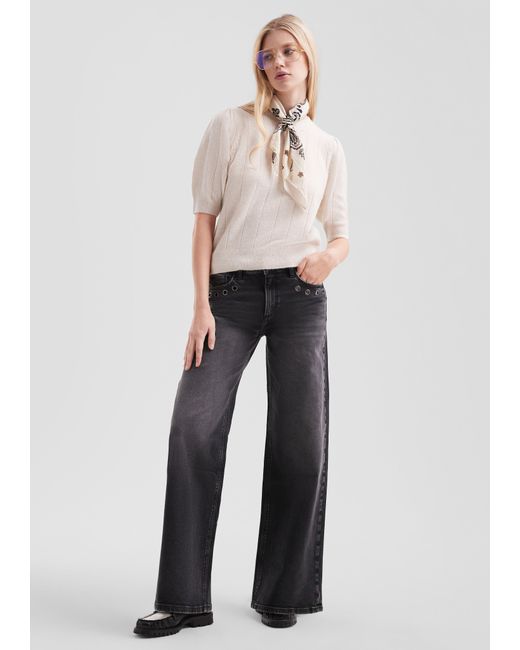 QS White Weicher Kurzarm-Strickpullover