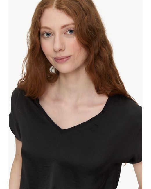 QS Black Fabricmix-Shirt im Loose Fit mit V-Ausschnitt