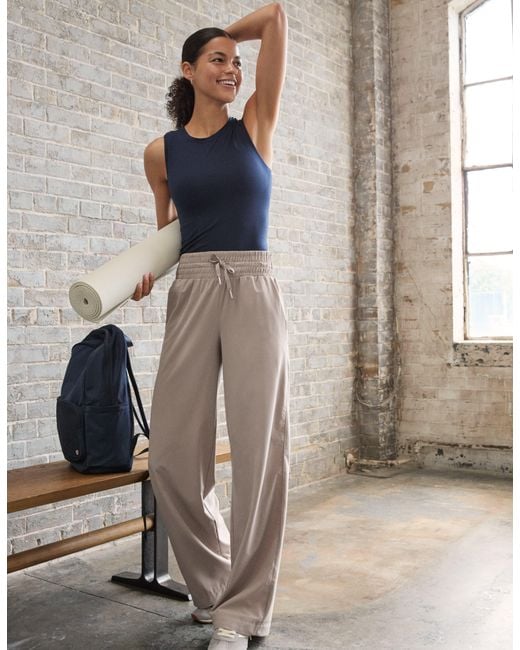 Spanx White Smooth On The Move Wide Leg Pants