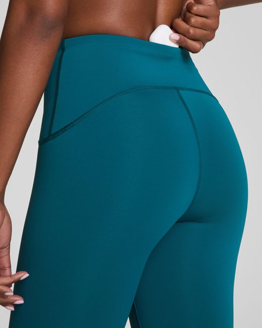 Spanx Green Shape Booty Boost 7/8 Leggings With Secretsweat Tech