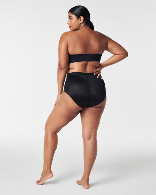 Spanx Black Smooth Suit Your Fancy Strapless Bra
