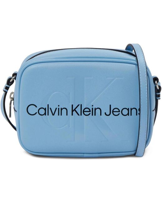Sac SCULPTED CAMERA 18 MONO K60K610275 Calvin Klein en coloris Blue