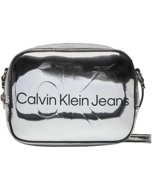 Sac K60K611858 Calvin Klein en coloris Metallic