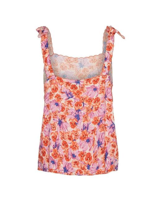Blouses 5949101 Vero Moda en coloris Red
