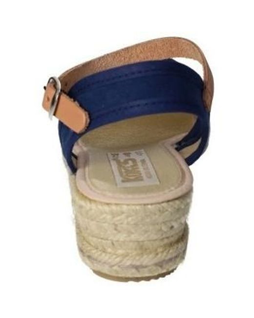 Chaussures Kokis en coloris Blue