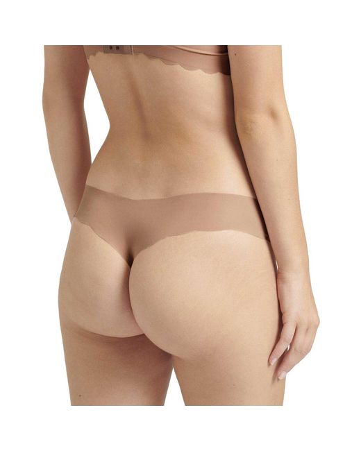 Strings Femme String Paquet De 4 Zero Microfiber Hipstring 2.0 Sloggi en coloris Natural