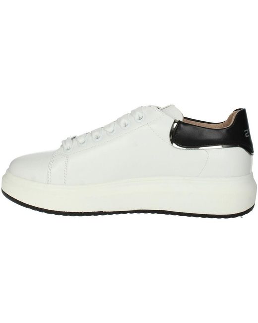 Baskets Basses K-8304 Keys en coloris White