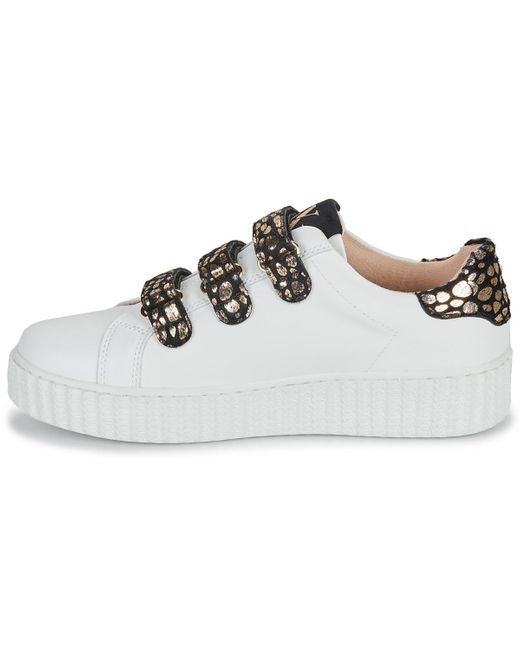 Vanessa Wu Metallic Sneaker Daisy