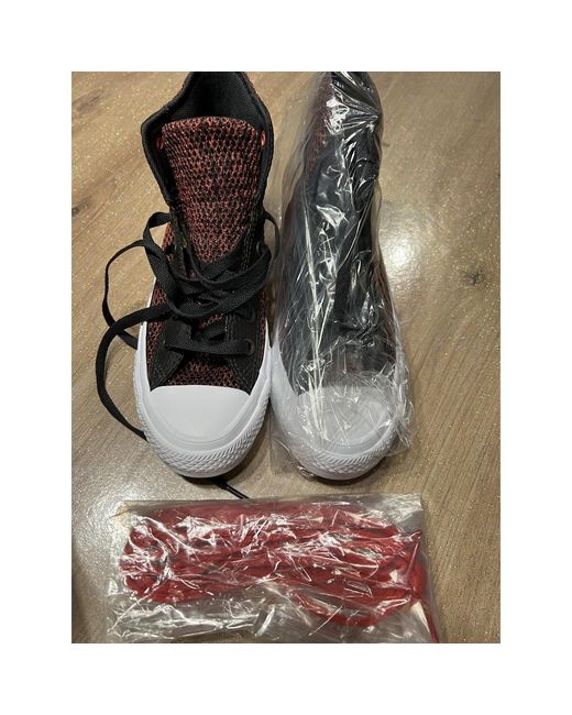 Baskets Montantes Neuve Converse en coloris Multicolor