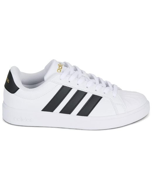 Adidas White Sneaker Streettalk
