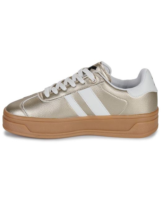 Baskets Basses 143645 Xti en coloris White