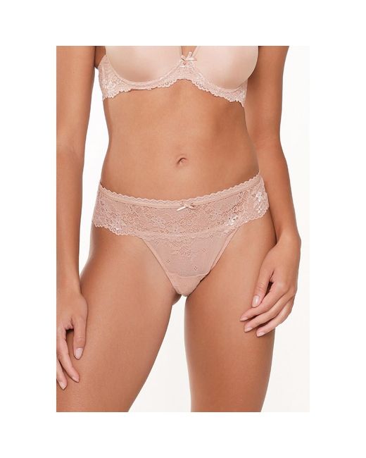 Culottes & slips String en dentelle Basique Lingadore en coloris Natural