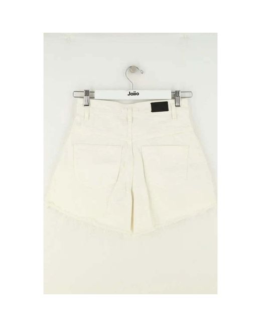 Short Mini Short Maje en coloris Natural