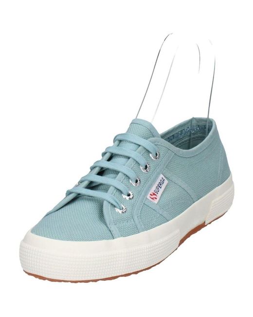 Baskets basses Superga en coloris Blue