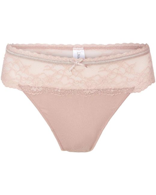 Culottes & slips String en dentelle Basique Lingadore en coloris Natural