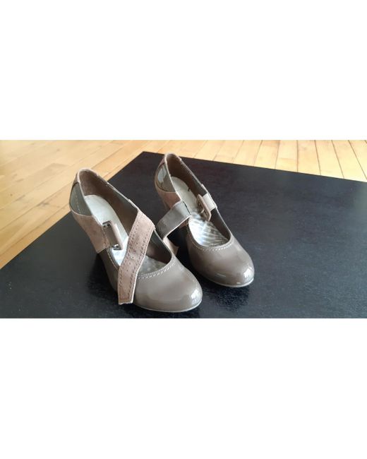 Chaussures escarpins Escarpins a talons vernis Clarks en coloris Metallic