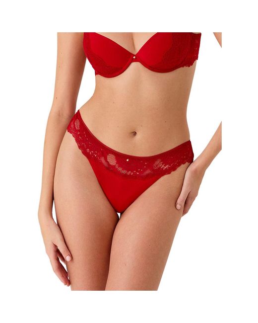 Strings Brésilien Renatta Selmark en coloris Red