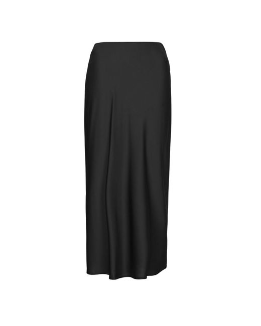 Vila Lange Rokken Viellette in het Black