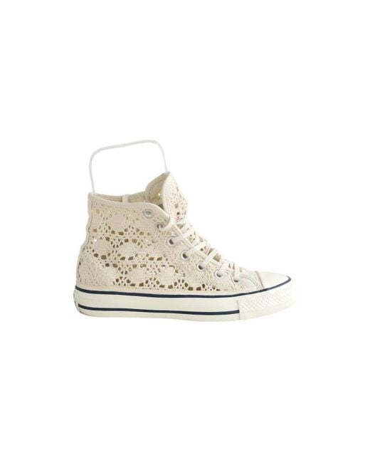 Baskets montantes Baskets beiges Converse en coloris White