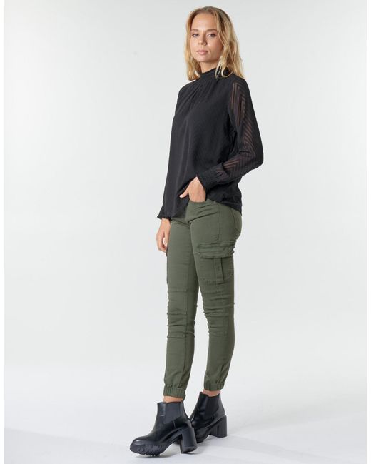 Pantalon ONLY en coloris Green