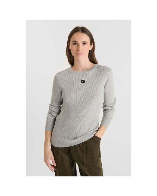 Pull Pull Stefy Le Temps Des Cerises en coloris Gray