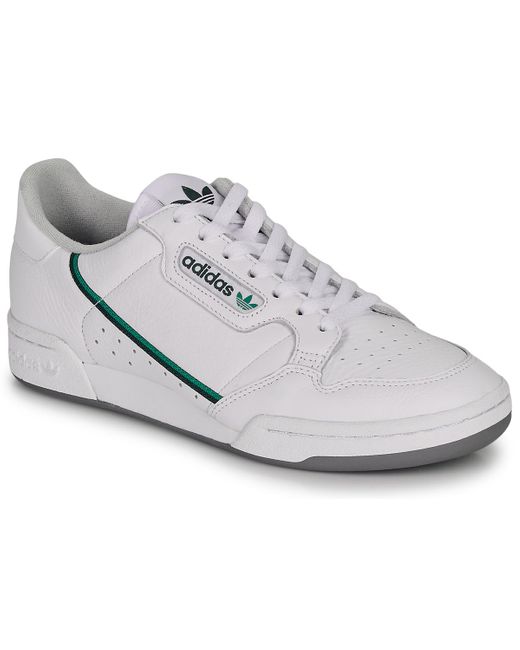 lage adidas sneakers