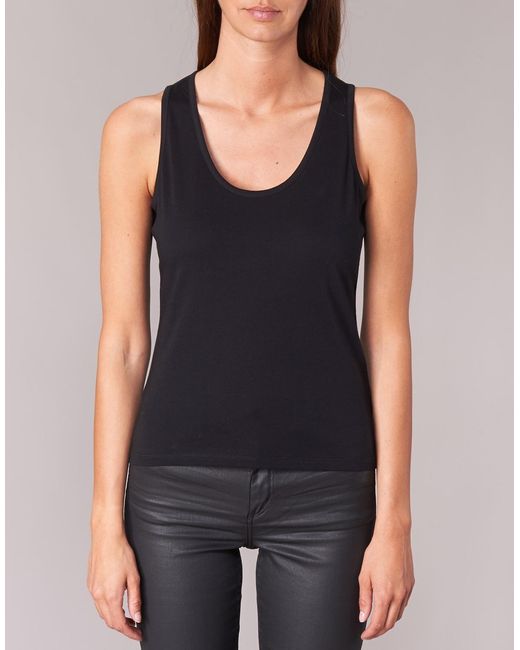 BOTD Top Edebala in het Black