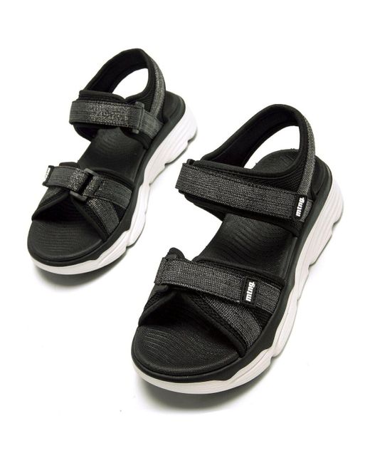Sandales TSUNAMI MTNG en coloris Black