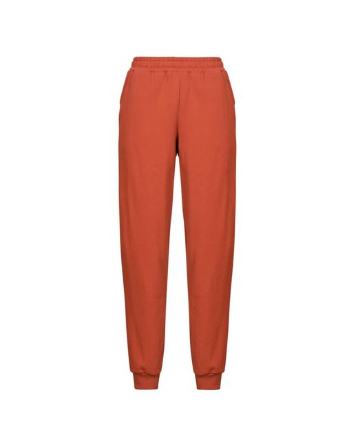 PUMA Trainingsbroek Better Essentials Made in het Red