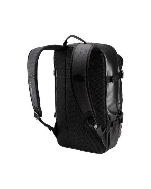 les mills backpack