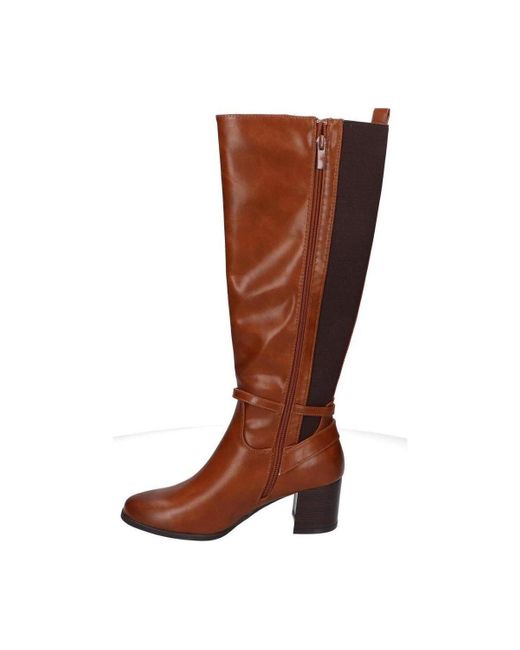 Bottes CAYETANA 02 CHIKA10 en coloris Brown