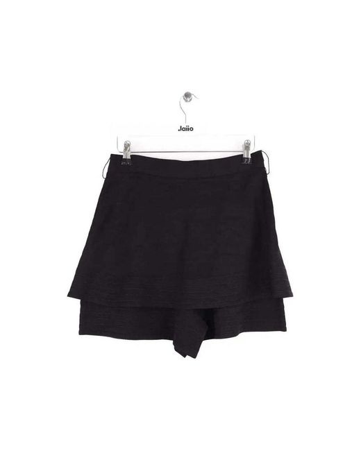 Short Short Maje en coloris Black
