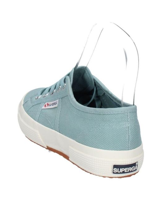 Baskets basses Superga en coloris Blue