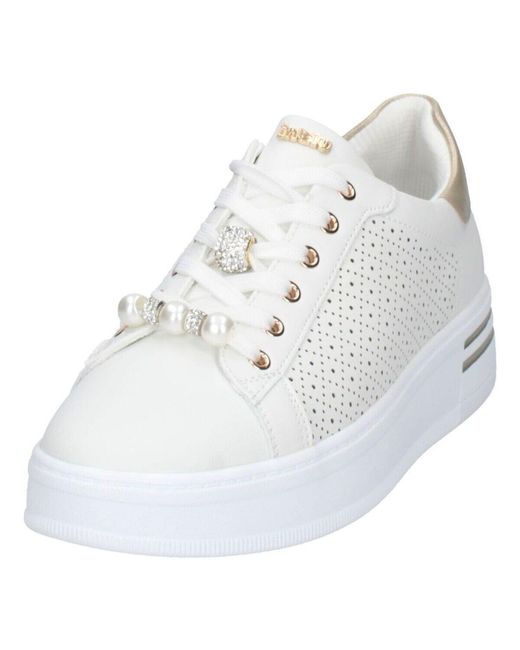 Baskets basses Inblu en coloris White