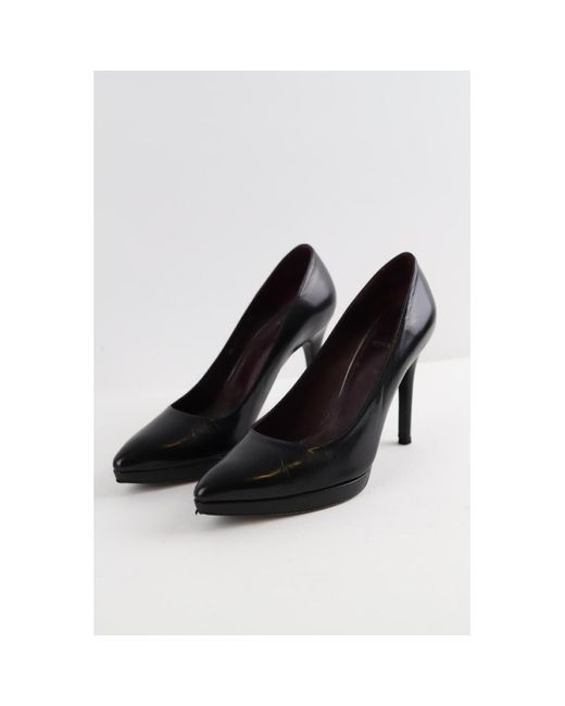 Chaussures escarpins Talons en cuir Stuart Weitzman en coloris Black