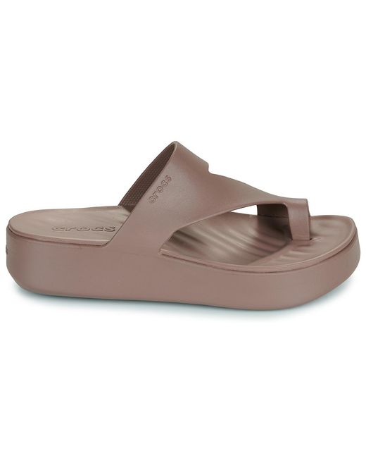 Tongs Getaway Platform Toe Loop CROCSTM en coloris Brown