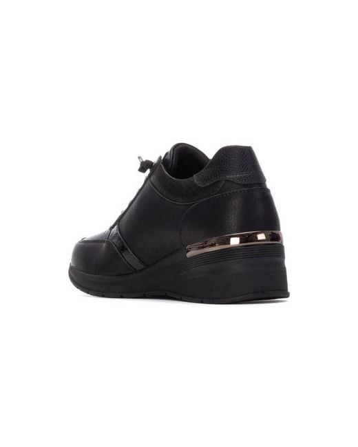 Baskets basses 17293602 Refresh en coloris Black
