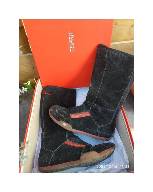 Bottes plates Bottes daim Esprit en coloris Black