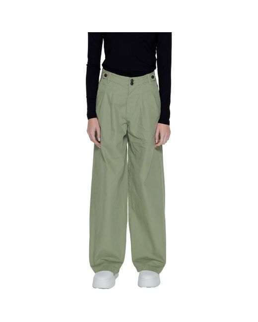 Pantalon Onlettie Hw Pleat Wide Cc 15311375 ONLY en coloris Green