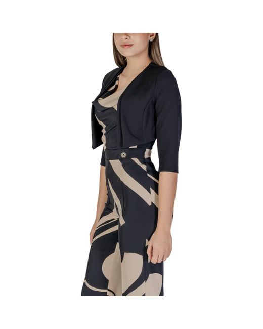 Veste CFC0122427003 Rinascimento en coloris Black