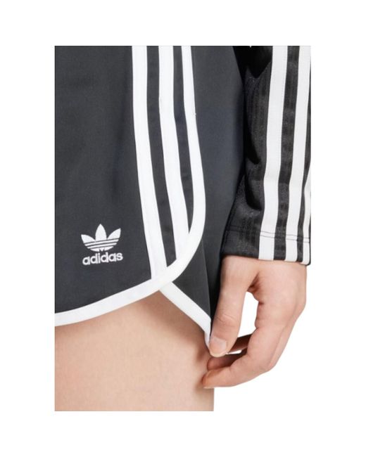 Short IU2528 Adidas en coloris Black